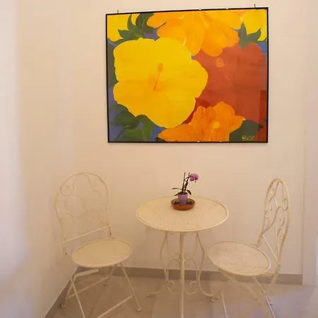 Apartment Hibiscus Verona