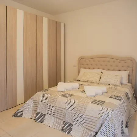 Apartament Hibiscus *